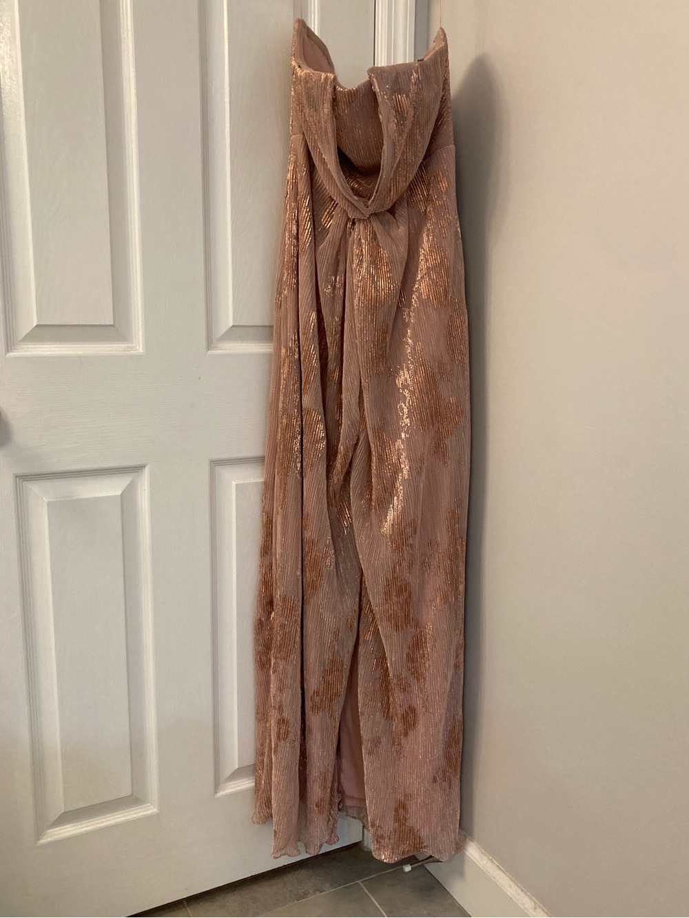 NWT INA I:na Darling Charisma Front Twist pleated Strapless Maxi Dress Sz Large